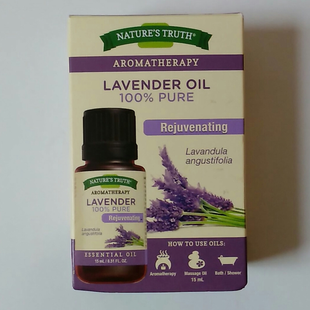NWOT Aromatherapy Lavender Oil